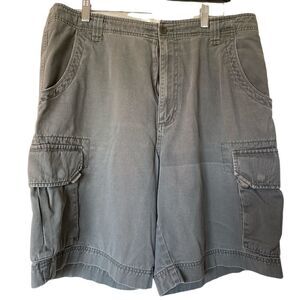 Mens Green/Gray Cargo Shorts  